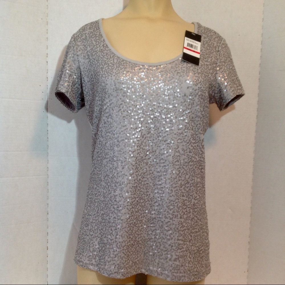 Kiara Luxe Silver Grey top Small